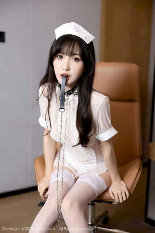 [秀人XiuRen] No.6715 模特林星阑 – 护士服+诱人丝袜性感写真
