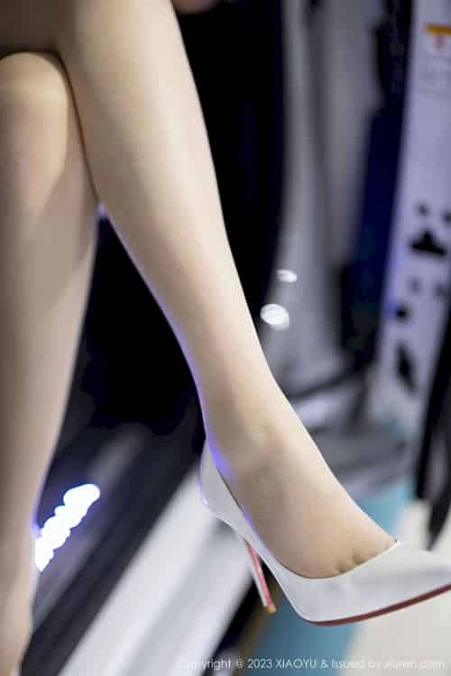 [XIAOYU语画界] VOL.998 徐莉芝Booty – 白色上衣+白色短裙性感写真-紫橙网创项目网