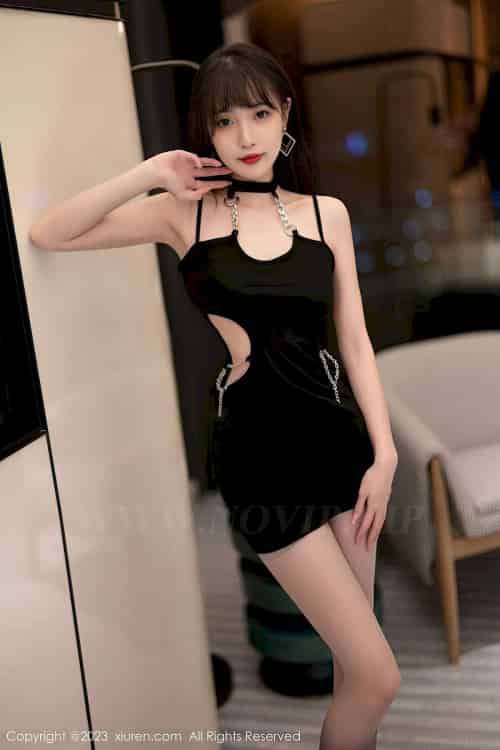 [XiuRen秀人网] No.6565 模特林星阑 – 连身短裙+渐变灰丝海南旅拍