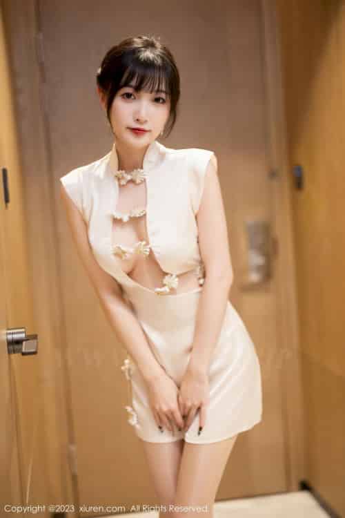 [XiuRen秀人网] No.6600 模特林星阑 – 短款旗袍+原色丝袜性感写真