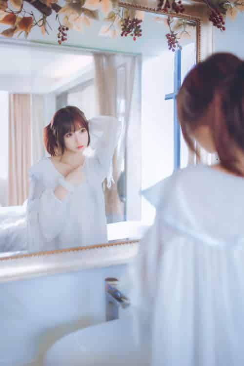 [Cosplay]疯猫ss – 睡衣与浴室的水手服 