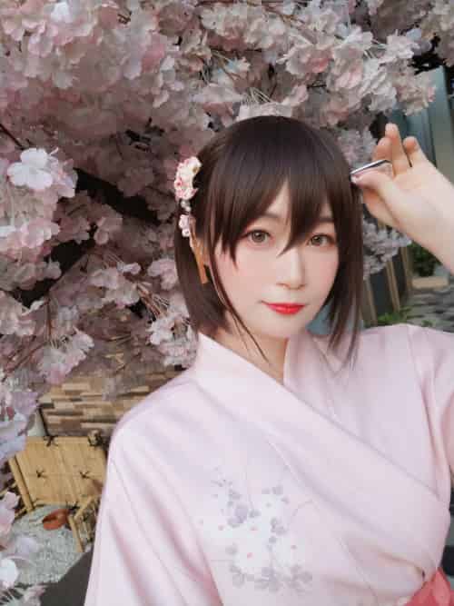 Coser小姐姐白银 – 和服温泉 