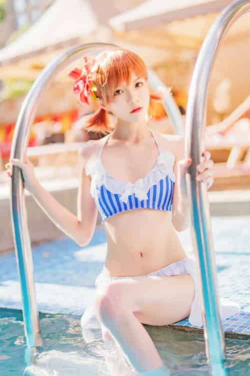 萝莉风COS 桜桃喵 – 炮姐 