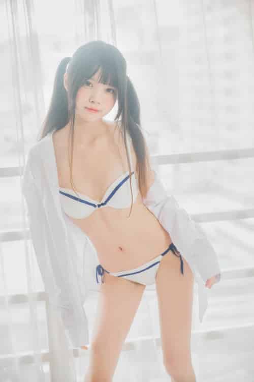 [桜桃喵]桜桃未熟-白衬衫双马尾 