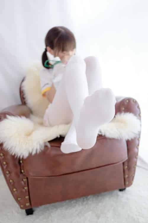 [森萝财团]R15-015白丝萝莉玩桶装水 