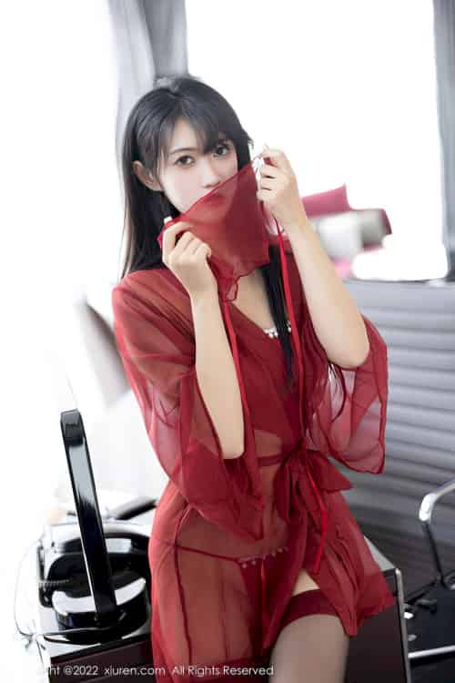 [秀人XiuRen] No.5850 模特林子遥 – 红黑两套服饰+曼妙身姿性感写真-紫橙网创项目网