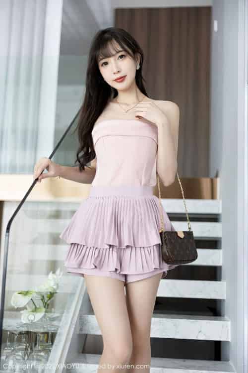 [语画界XIAOYU] Vol.923 模特林星阑 – 粉色服饰+原色丝袜性感写真-紫橙网创项目网